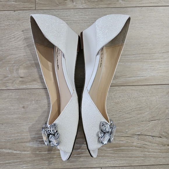 Touch Of Nina, 6.5, White Sparkle - Picture 6 of 13